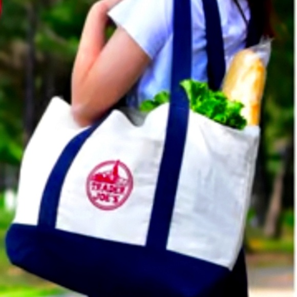 Trader Joe’s Canvas Tote Bag NEW Reusable Eco Bag Grocery Bag - NWT - Heavy Duty - Picture 4 of 9